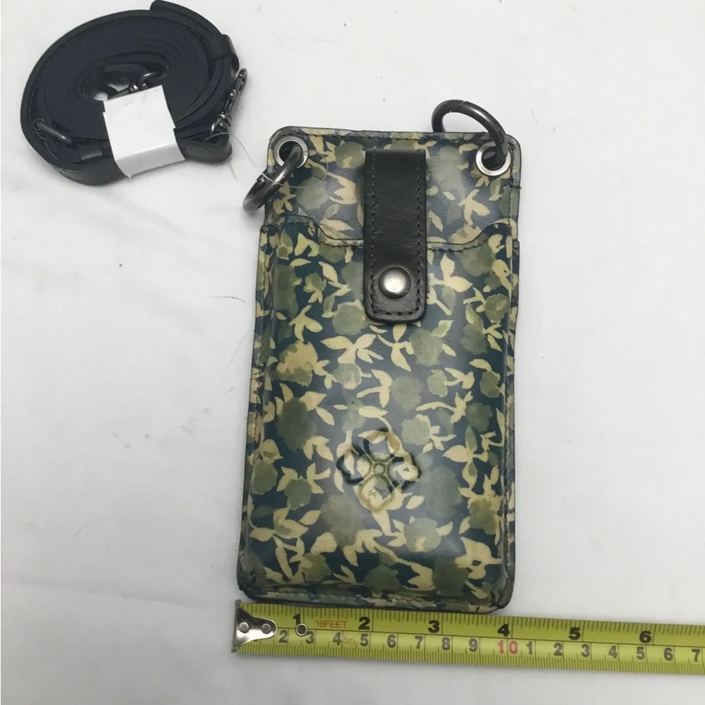 Patricia Nash pouch